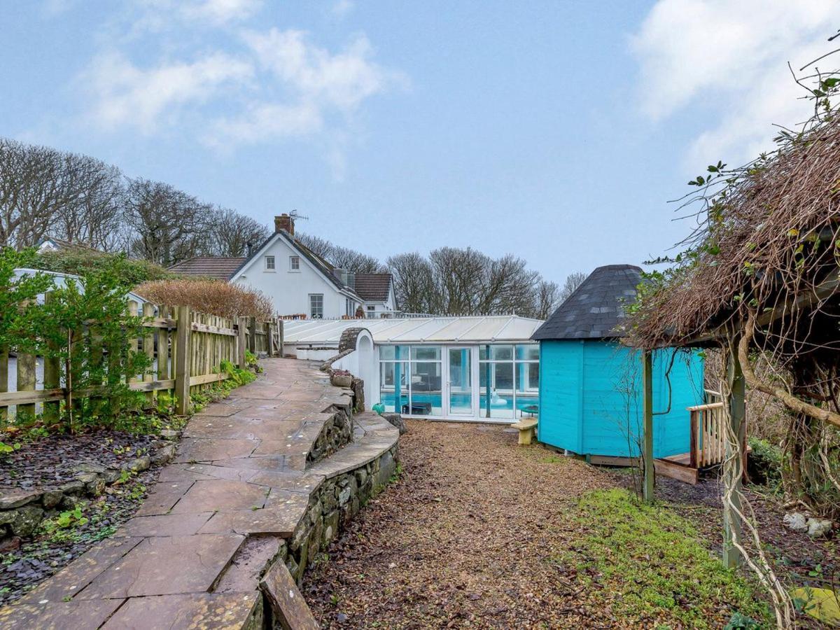 Pixie Grove Vila Penally Exterior foto